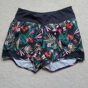 Old Navy Athletic shorts with liner